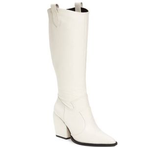 ALIAS MAE Wesley Boot size 8
